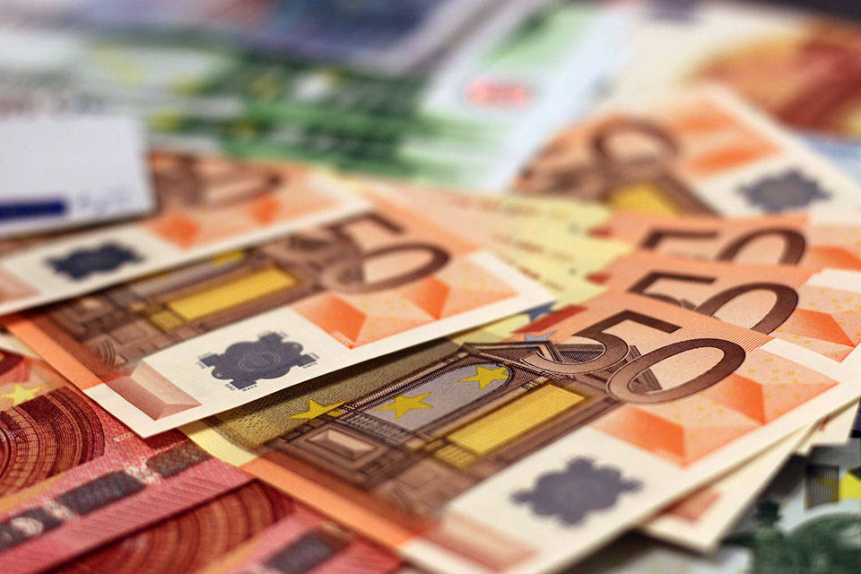 bonos el nuevo Dicom se basa en euros