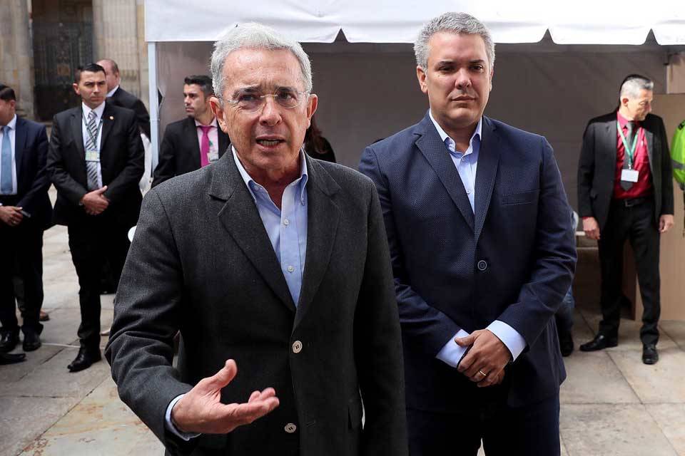 Álvaro Uribe Vélez senador Colombia