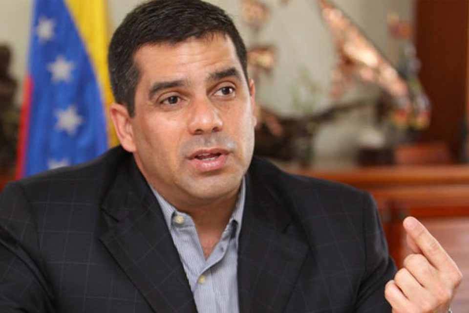 Carlos Rotondaro expresidente IVSS