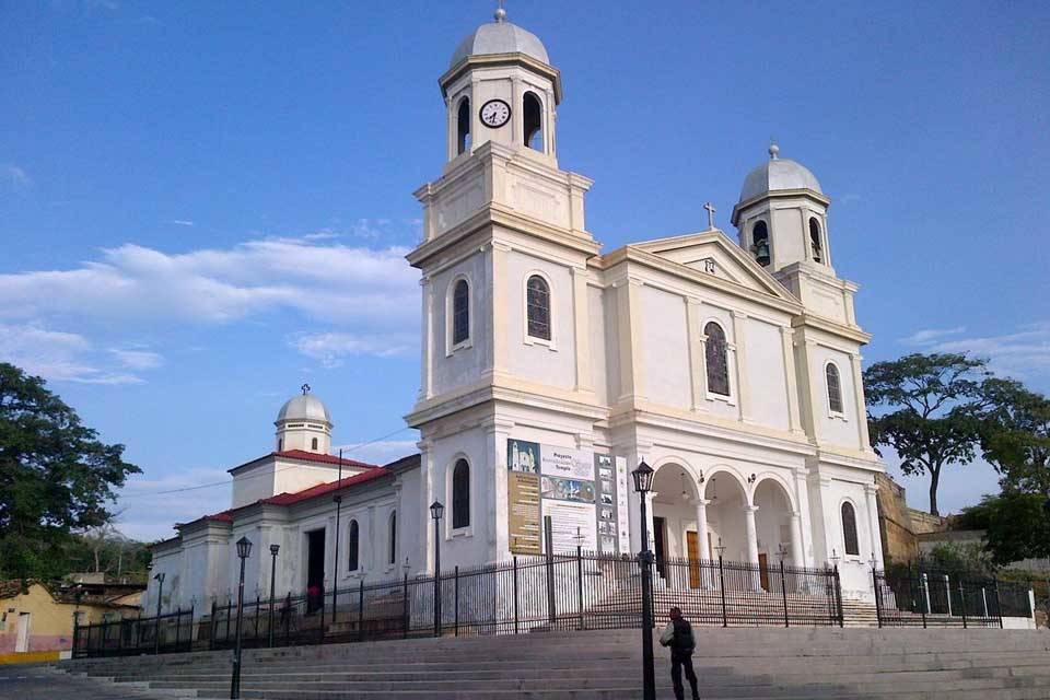 Iglesia Santa Inés Cumaná