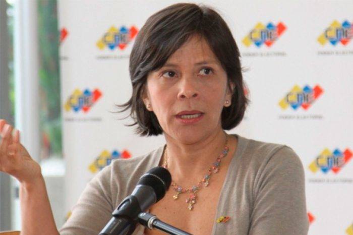 Sandra Oblitas UBV