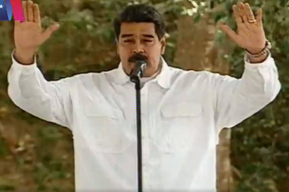 Maduro recibe apoyo de pastores evangélicos
