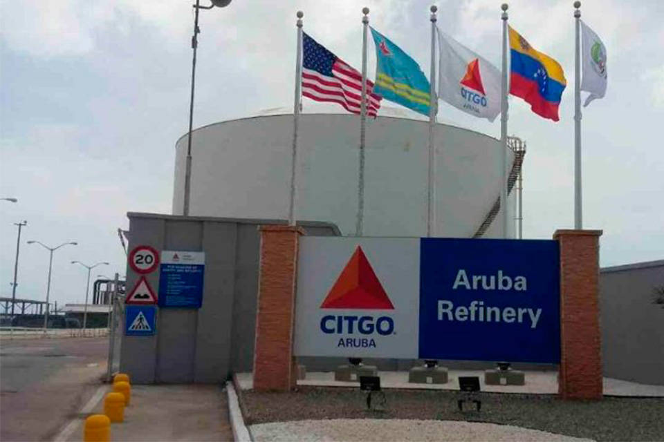 Maduro critica pérdida de Citgo y "olvida" que Chávez vendió 18 refinerías en el exterior