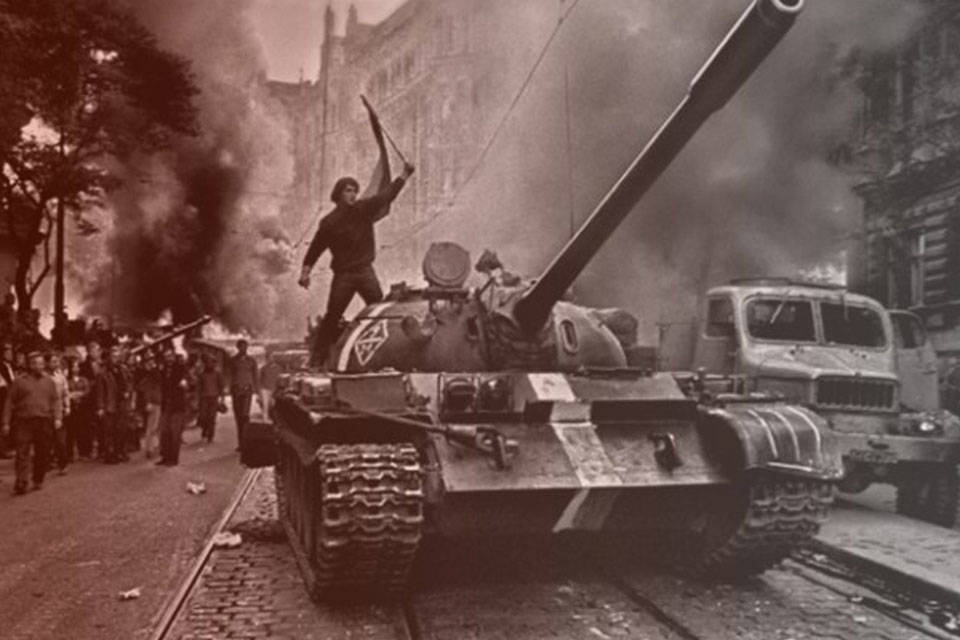 Invasión a Checoslovaquia