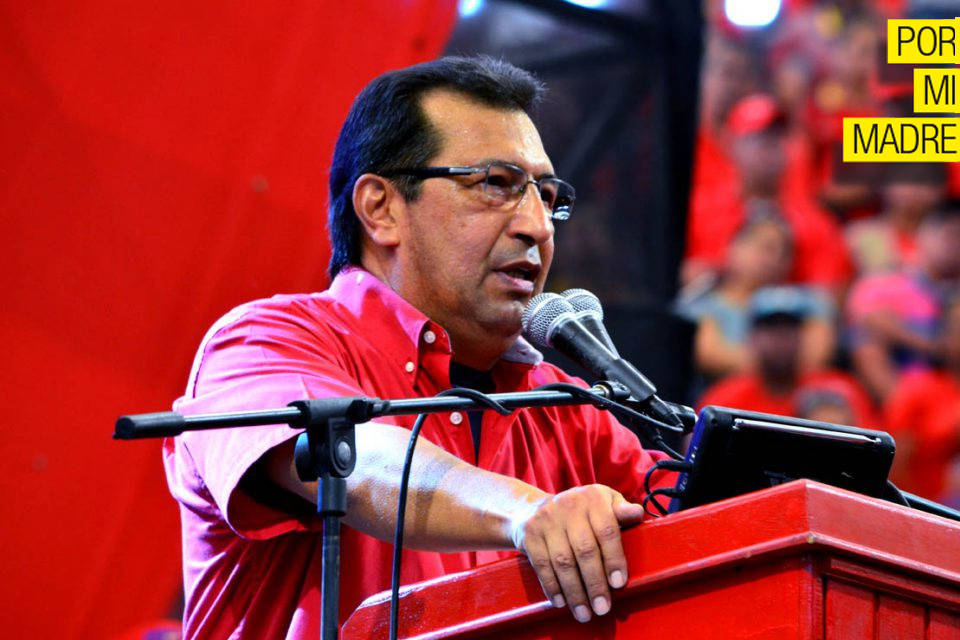 Adán Chávez. PMM