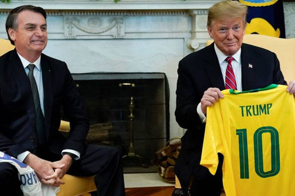 Trump da espaldarazo a Bolsonaro