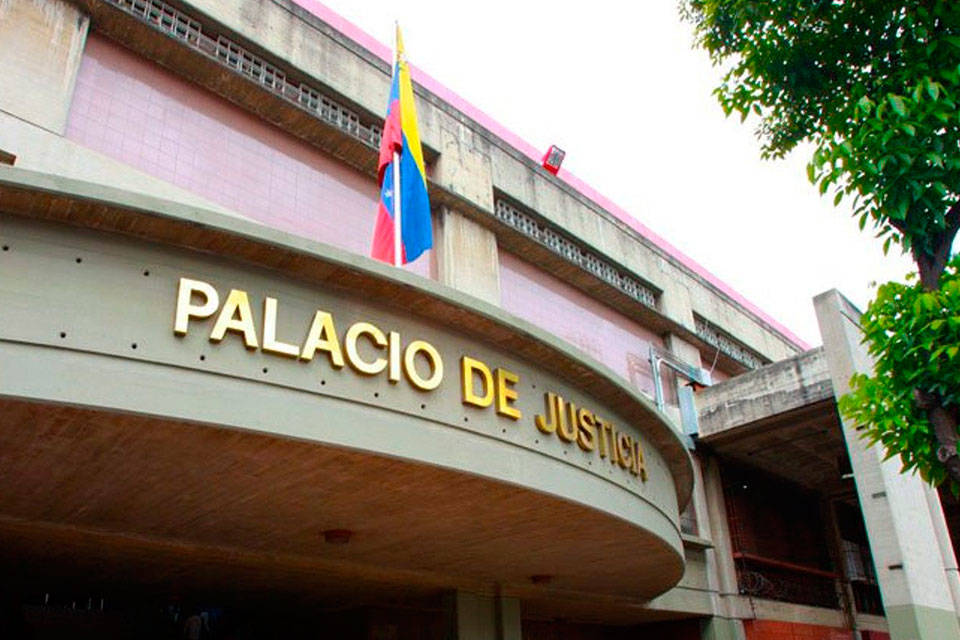 Palacio de Justicia Girot Alvarez