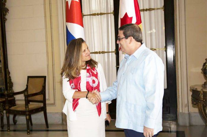 Cuba pide a Canadá apoyo para poner fin a sanciones contra Venezuela