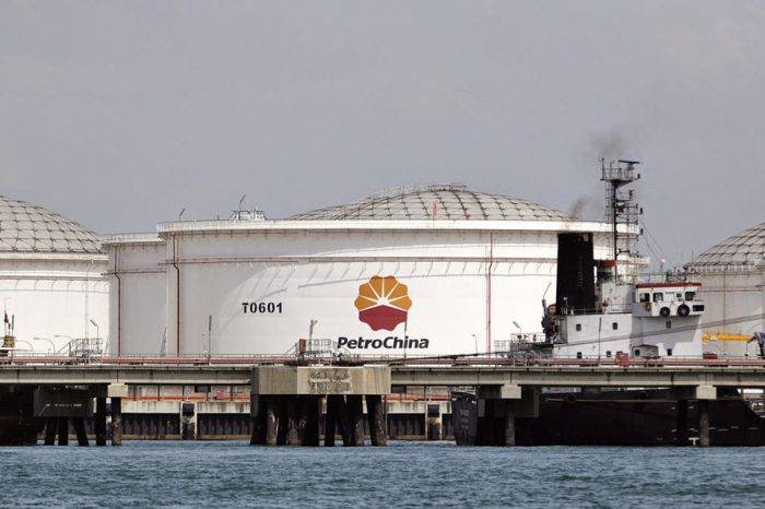 PetroChina rechaza compra de petróleo venezolano tras sanciones