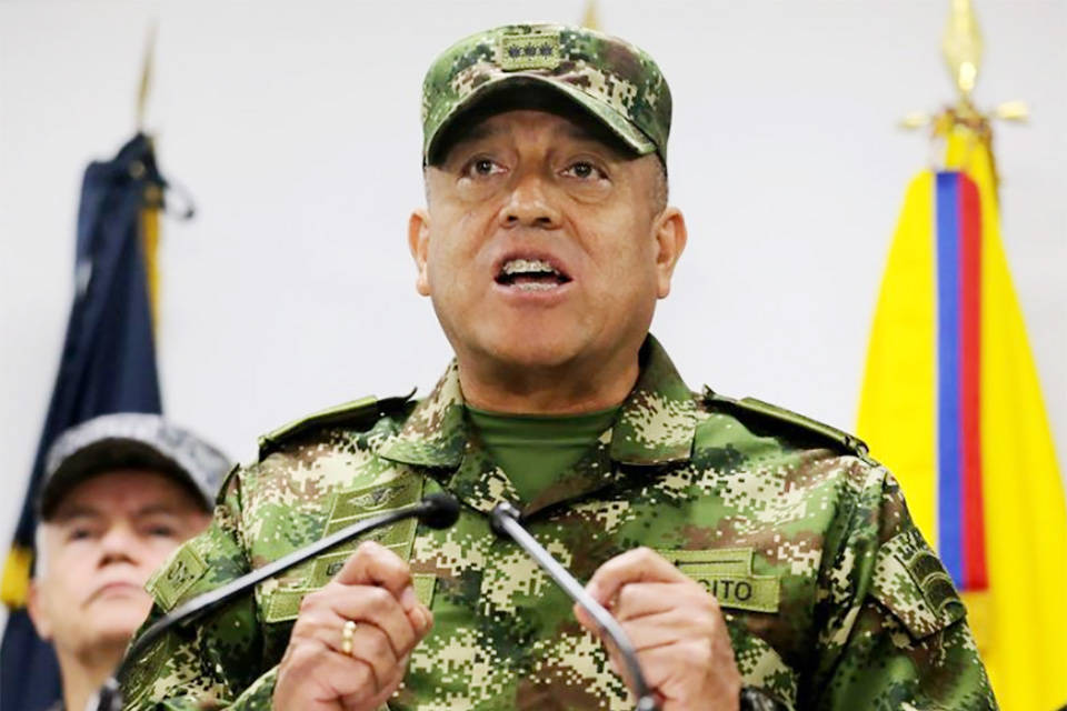 Militares colombianos en alerta especial