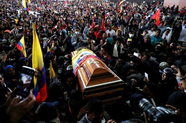 La muerte de un indígena durante las protestas contra las medidas del presidente Lenín Moreno elevaron la tensión en Ecuador