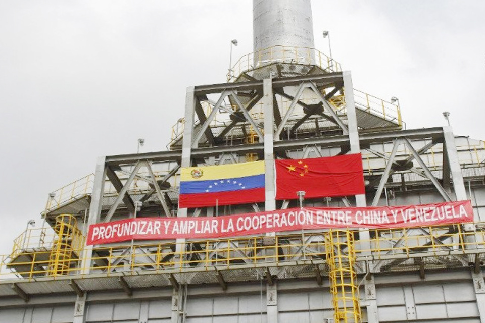 Embarques de crudo venezolano a China caen y los saudíes apovechan