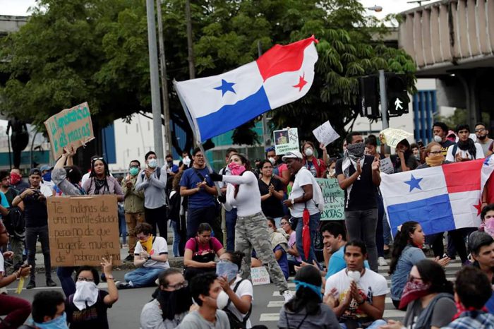 Tensa calma en Panamá tras protestas contra proyecto constitucional