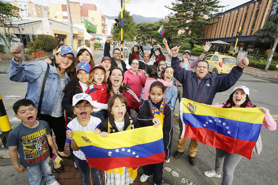 Diáspora venezolana impulsa crecimiento colombiano desde 2015