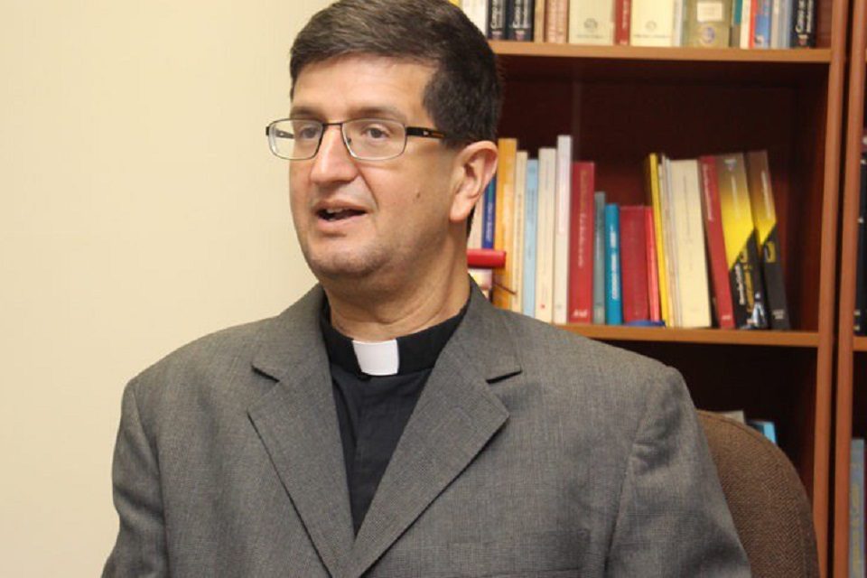 Padre Arturo Peraza UCAB