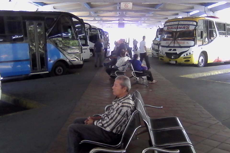 ¿Cuánto sale un pasaje de Táchira a Caracas