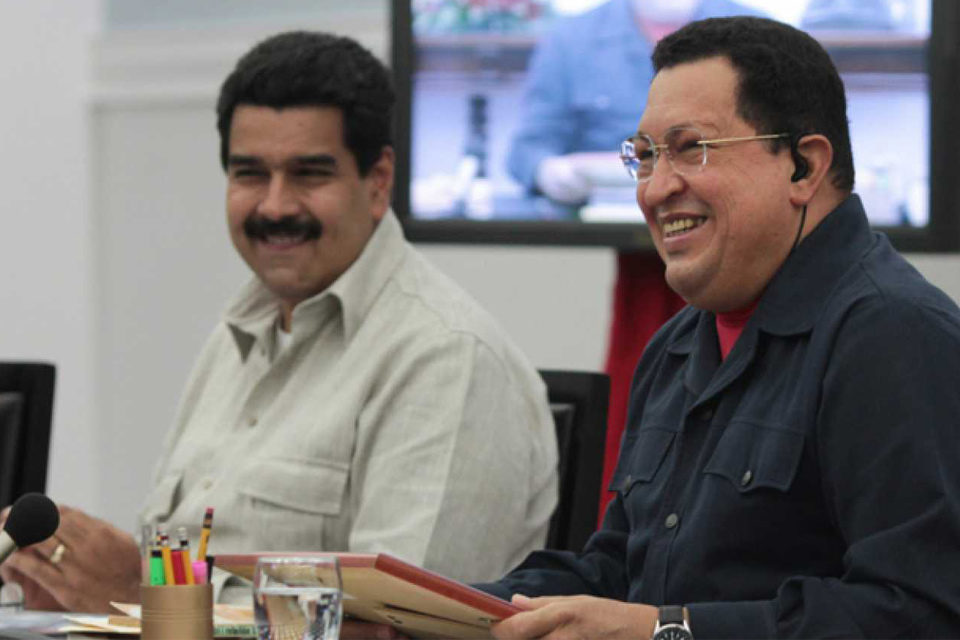 Maduro chavez Movimiento 5 estrellas