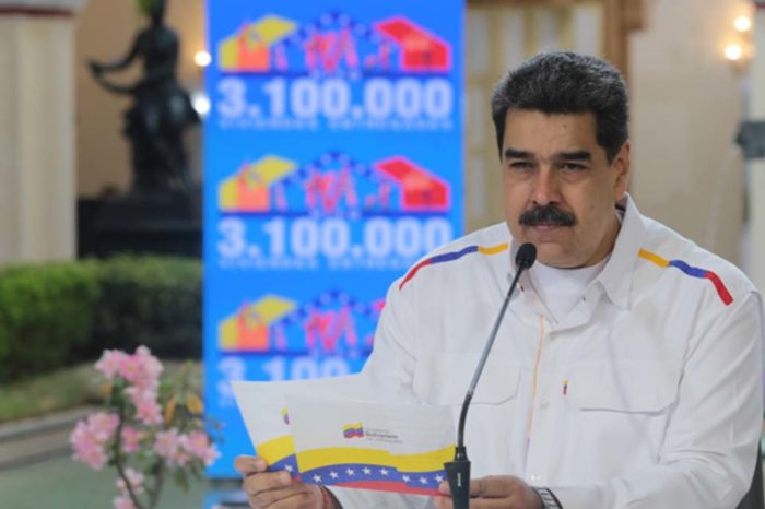 Maduro asegura que tiene contactos para comprar vacunas contra la covid-19