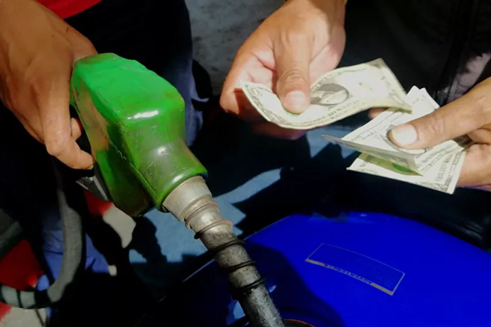Viajes de larga distancia: Conoce cuánto deberás pagar para reponer gasolina