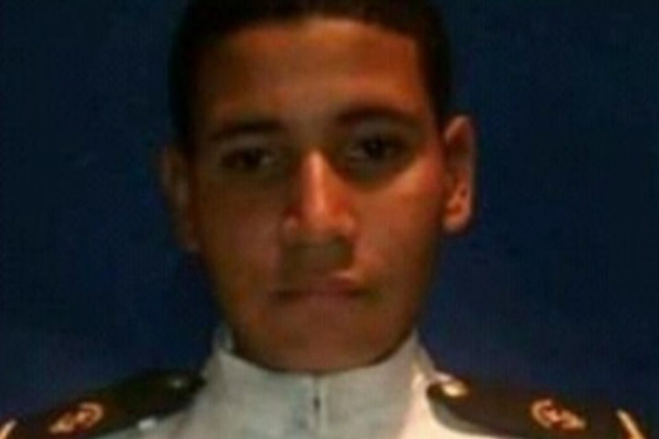 Joven militar La Guaira John Sandoval