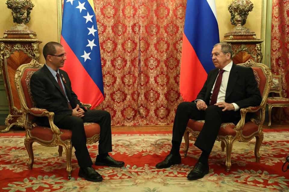 Lavrov y Arreaza