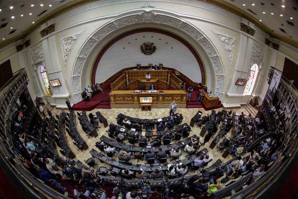 ¿Sobre qué legislan los parlamentos unicamerales en América Latina? an