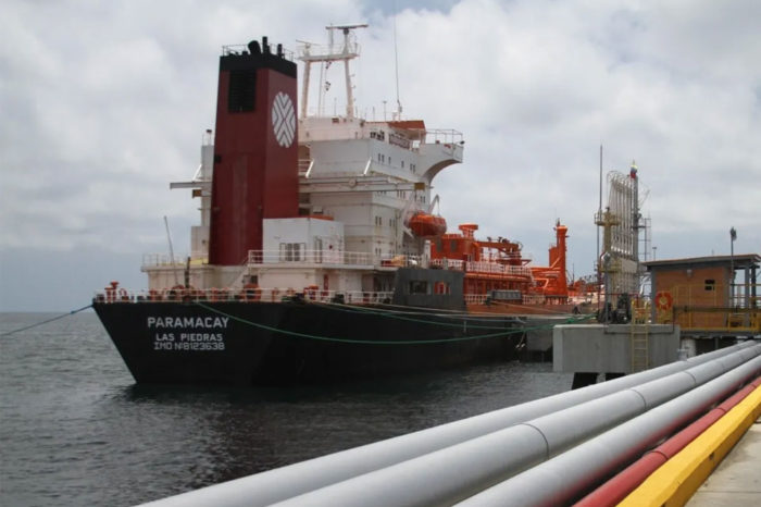 Transferencias de crudo de Pdvsa en el Caribe