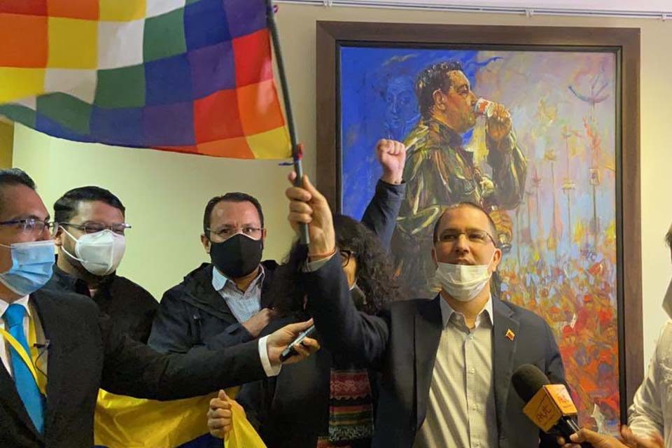 Arreaza Embajada Venezuela en Bolivia