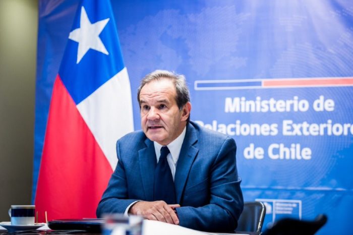 Andrés Allamand Chile
