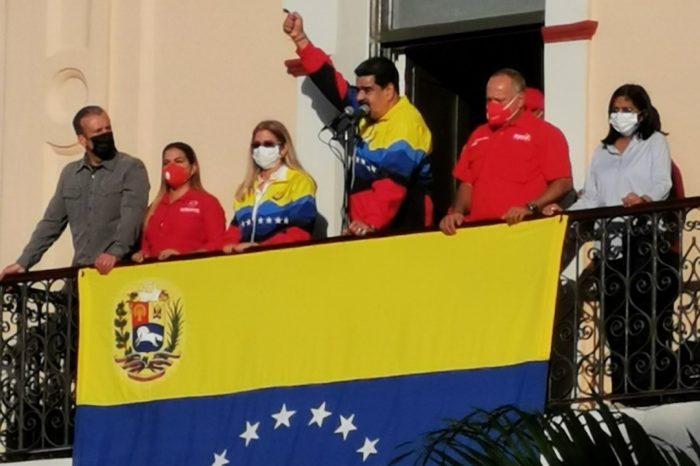 Maduro 23.01.2021 balcon del puebño