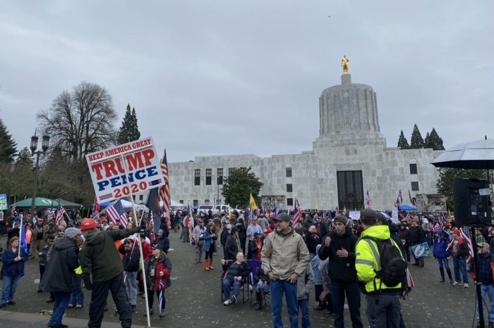Protestas en el Capitolio de Oregon, EEUU