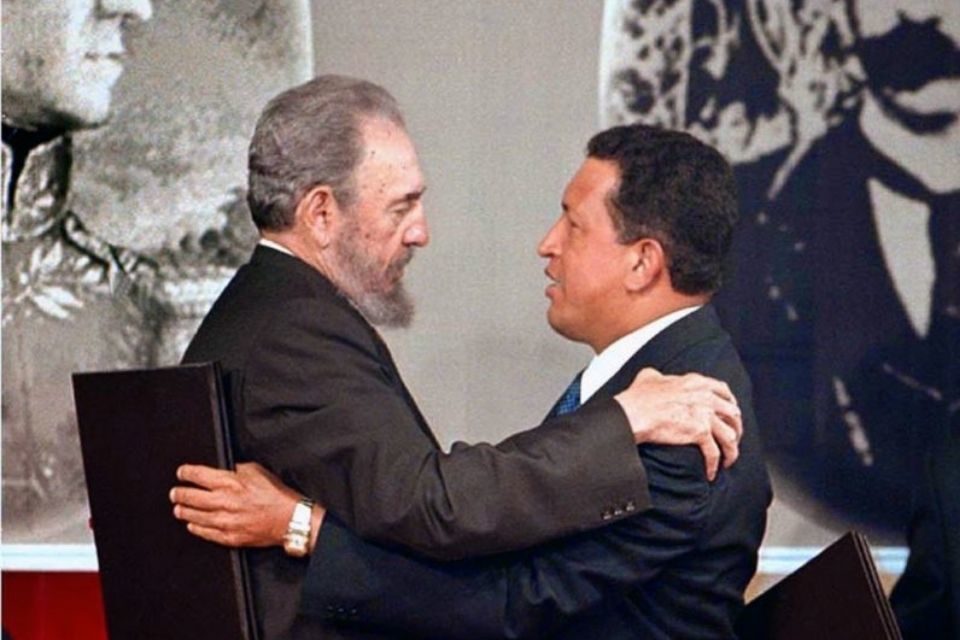 Para salir del reflujo Hugo Chávez y Fidel Castro