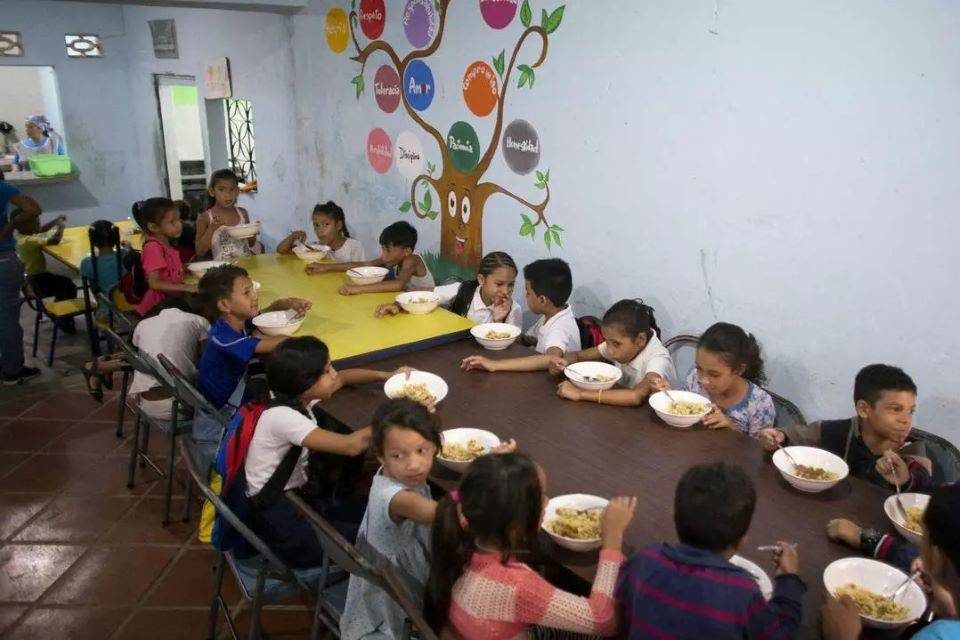 Herrera Programa Mundial de Alimentos Alimentación escolar