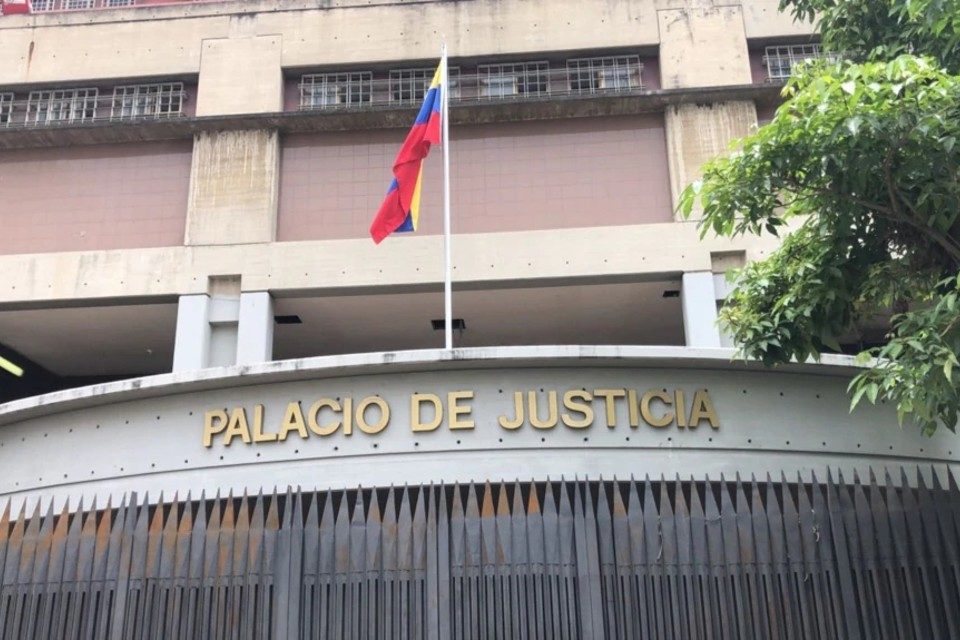Palacio de Justicia VOA diálogo