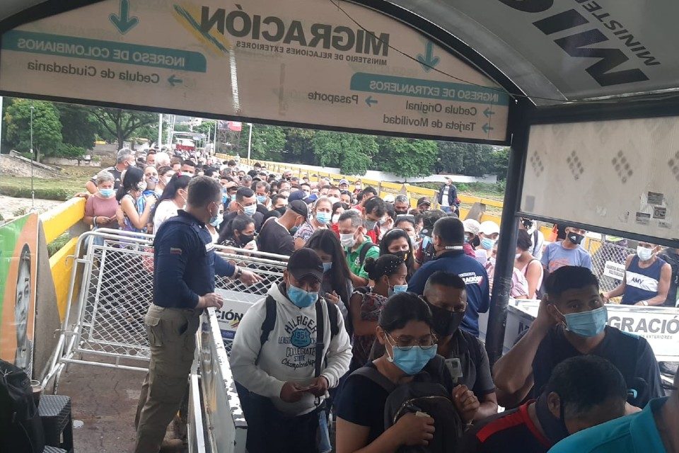 frontera colombia táchira sin containers