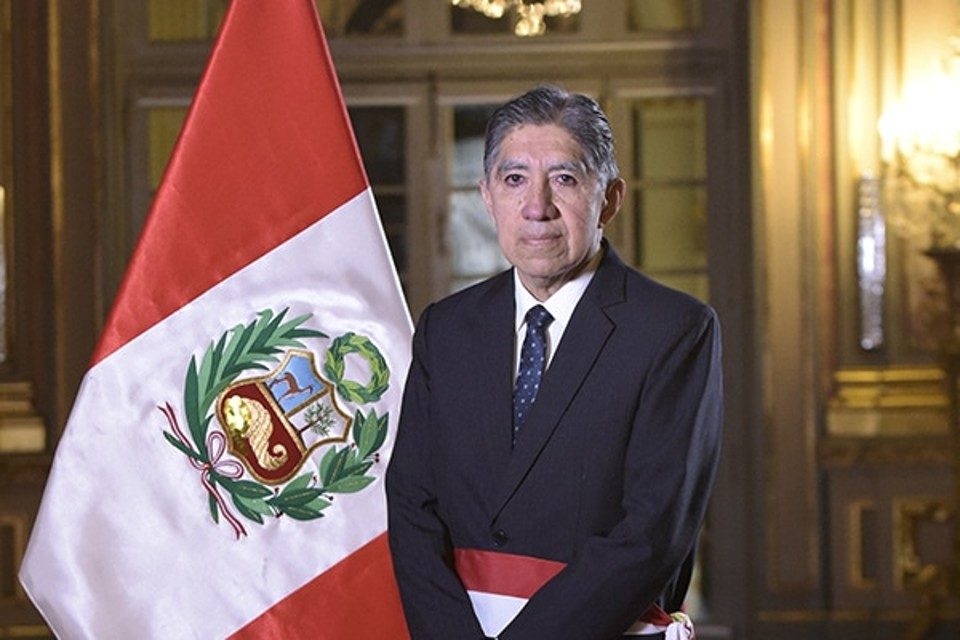 Avelino-Guillen Perú ministro del interior