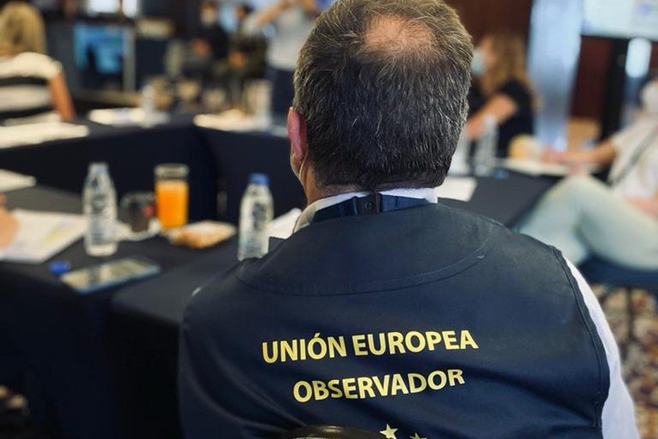 observacion internacional electoral Unión Europea observadores laboratorio
