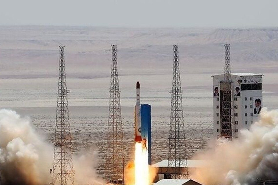 Satelite Irán