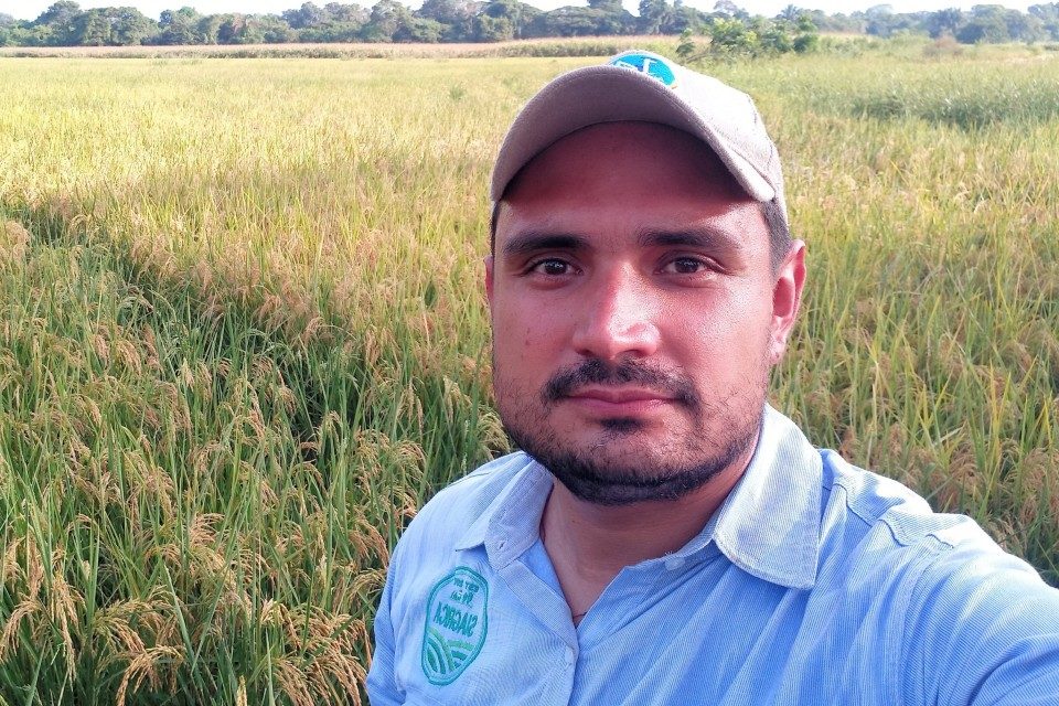 Saúl Elías López Sociedad Venezolana de Ingenieros Agrónomos Agrícola