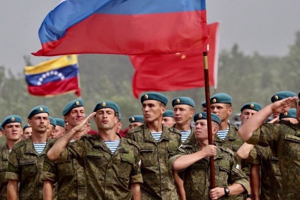 Militares de Rusia - Venezuela
