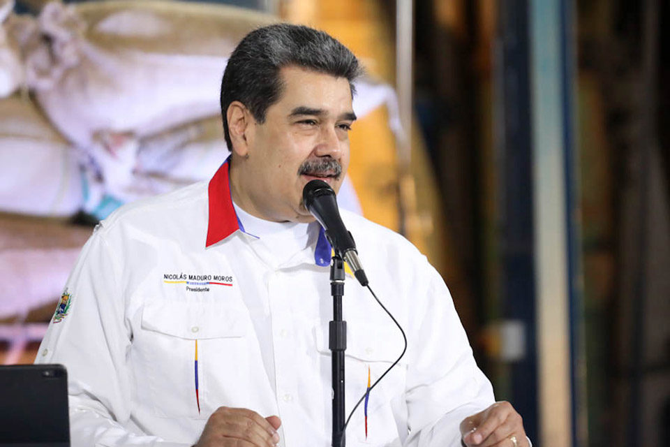 Nicolás Maduro sobre la ley de impuesto a grandes transacciones