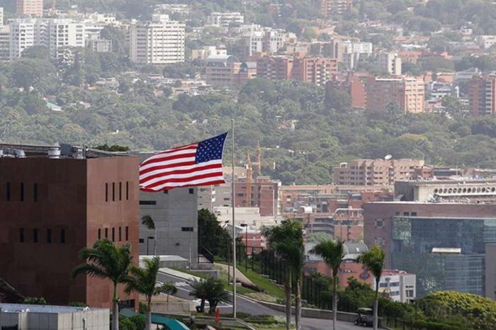 EEUU embajada Caracas sanciones