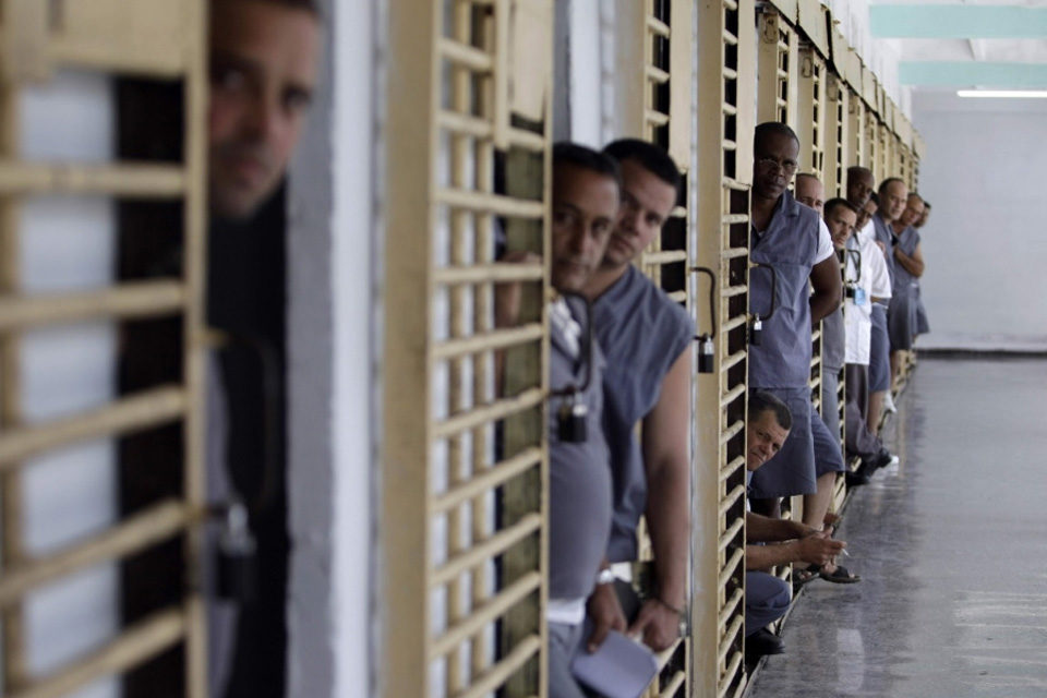 Tortura en prisiones cubanas