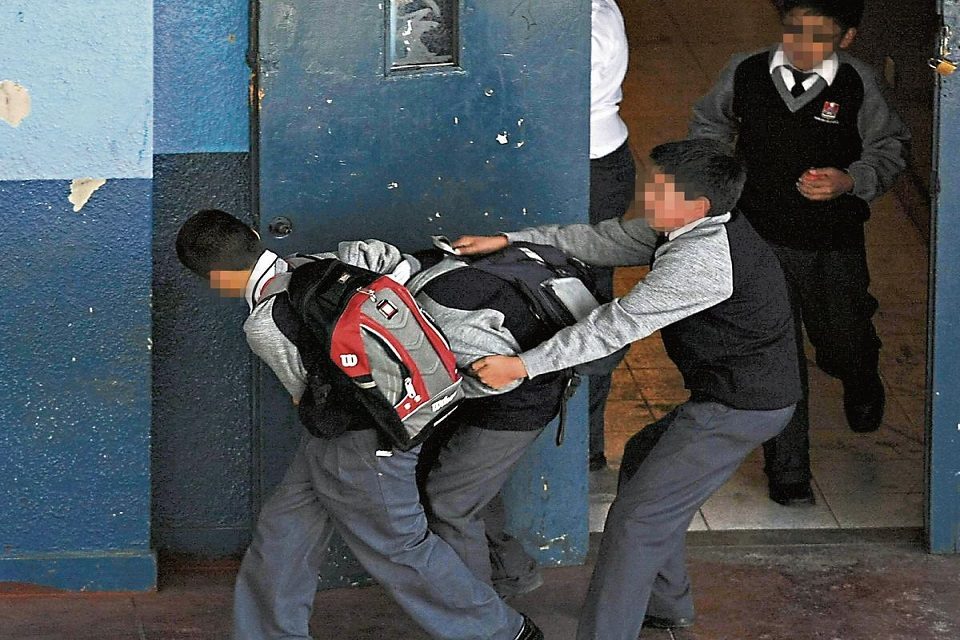 Agresión escolar a estudiante venezolano será investigada por autoridades peruanas