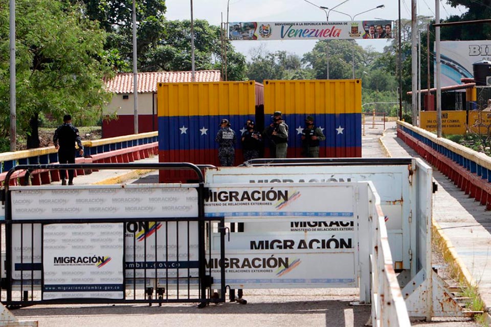 Puente internacional Simón Bolívar que conecta a Colombia y Venezuela