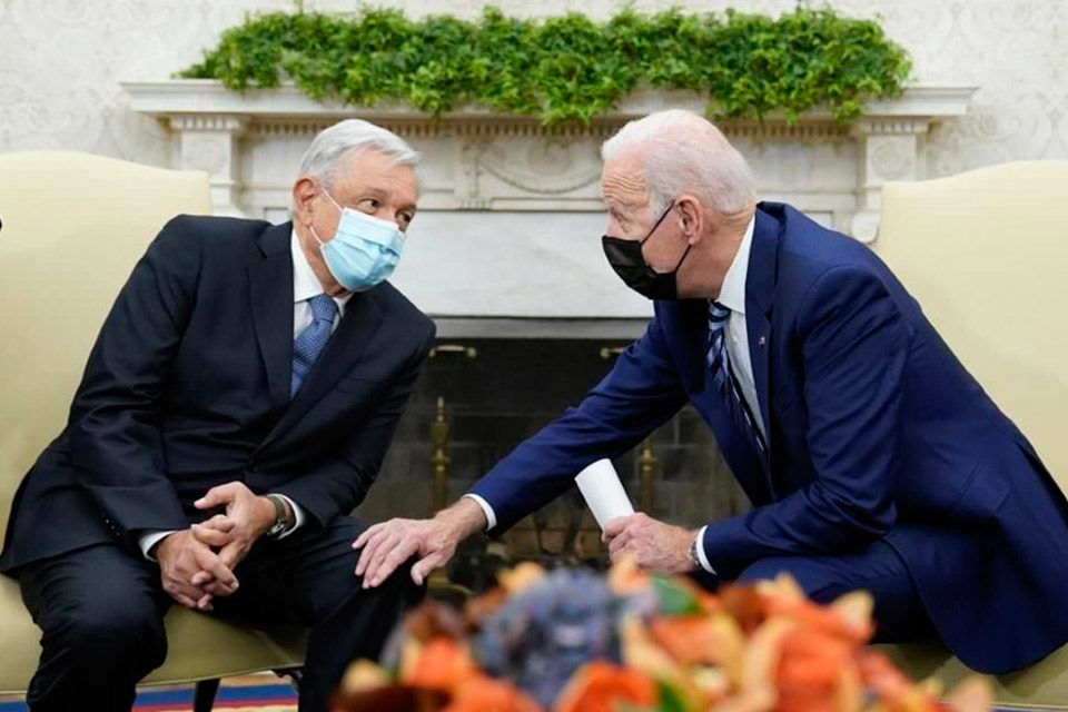 Joe Biden le devuelve el favor a López Obrador