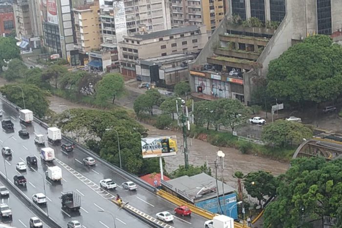 Caracas Río Guaire Bello Monte lluvias 10.08.2022