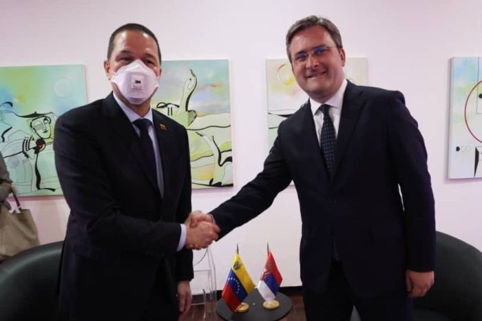 Carlos Faria embajador Serbia Rusia Vietnam
