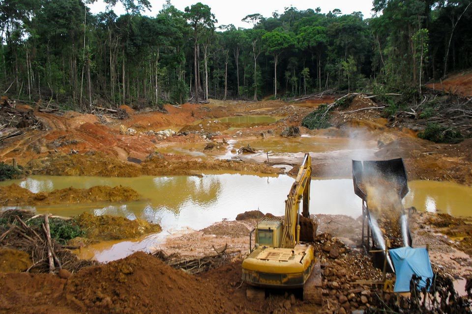 Minería ilegal en Amazonas mercurio