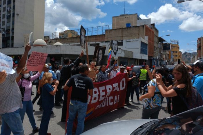 Protesta familiares sindicalistas presos palacio de justicia 26.09.2022